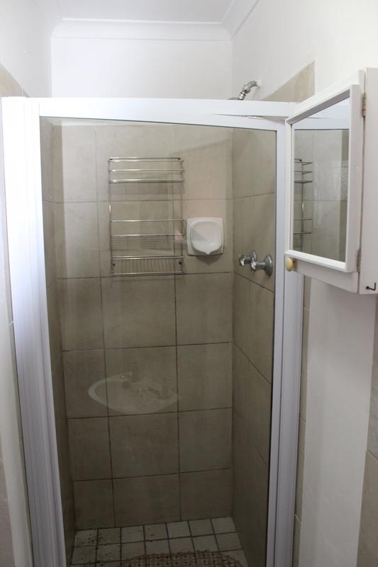 6 Bedroom Property for Sale in Paradise Beach Eastern Cape